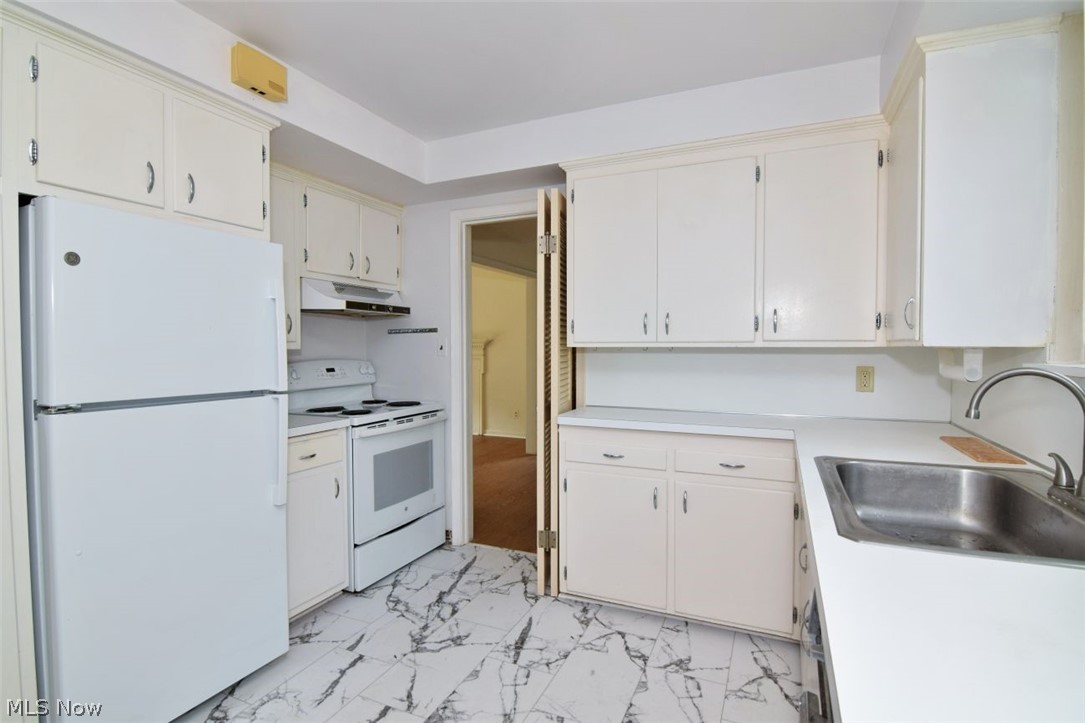 3477 Edison Road Cleveland Heights OH 44121