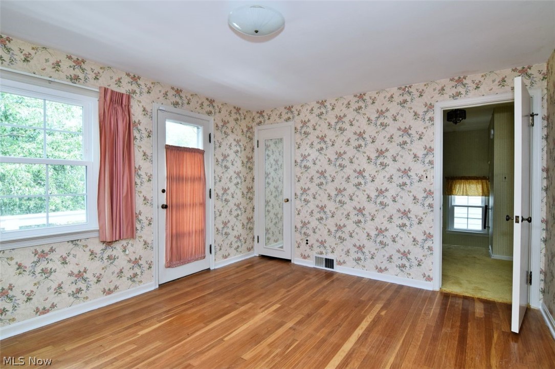 3477 Edison Road Cleveland Heights OH 44121