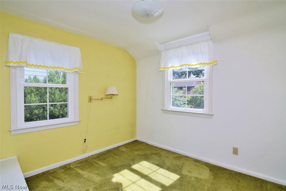 3477 Edison Road Cleveland Heights OH 44121