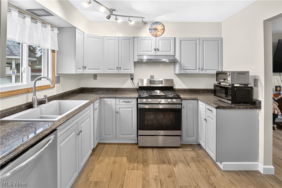 3668 Applewood Drive Brunswick OH 44212