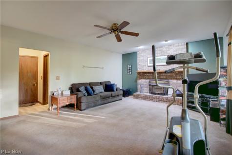 7170 Windwood Way Olmsted Twp OH 44138
