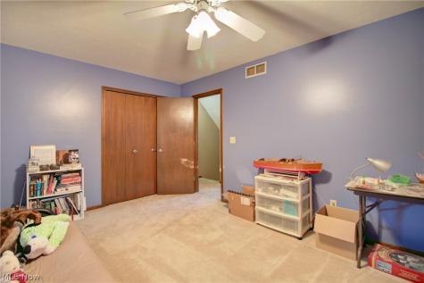 7170 Windwood Way Olmsted Twp OH 44138