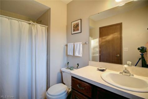 7170 Windwood Way Olmsted Twp OH 44138