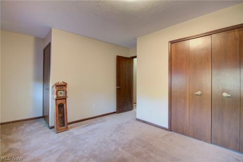 7170 Windwood Way Olmsted Twp OH 44138