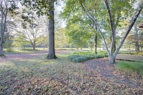 7170 Windwood Way Olmsted Twp OH 44138
