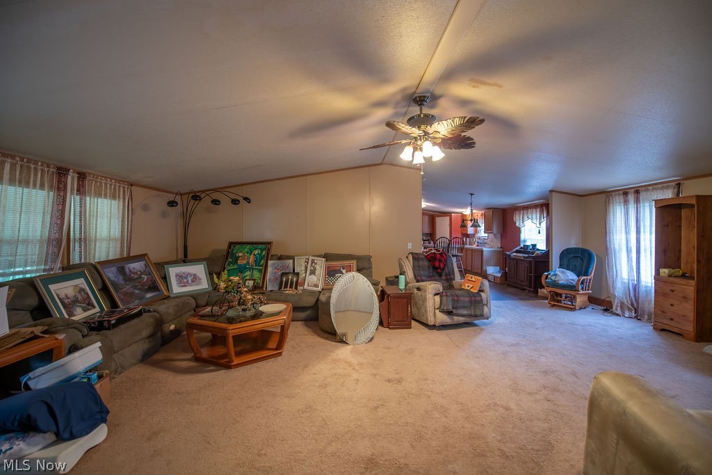 9805 Crooked Creek Road SE Uhrichsville OH 44683