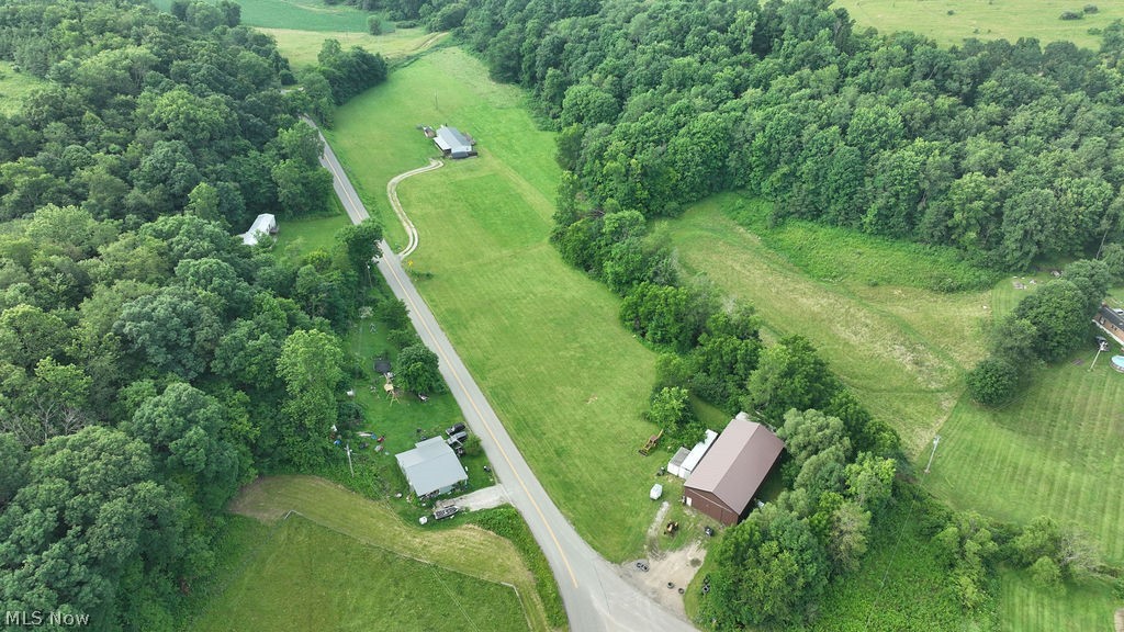 9805 Crooked Creek Road SE Uhrichsville OH 44683