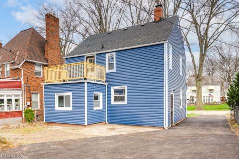 16812 Talford Avenue Cleveland OH 44128