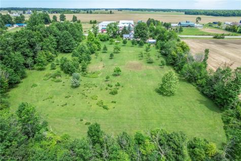 50695 State Route 18 Wellington OH 44090