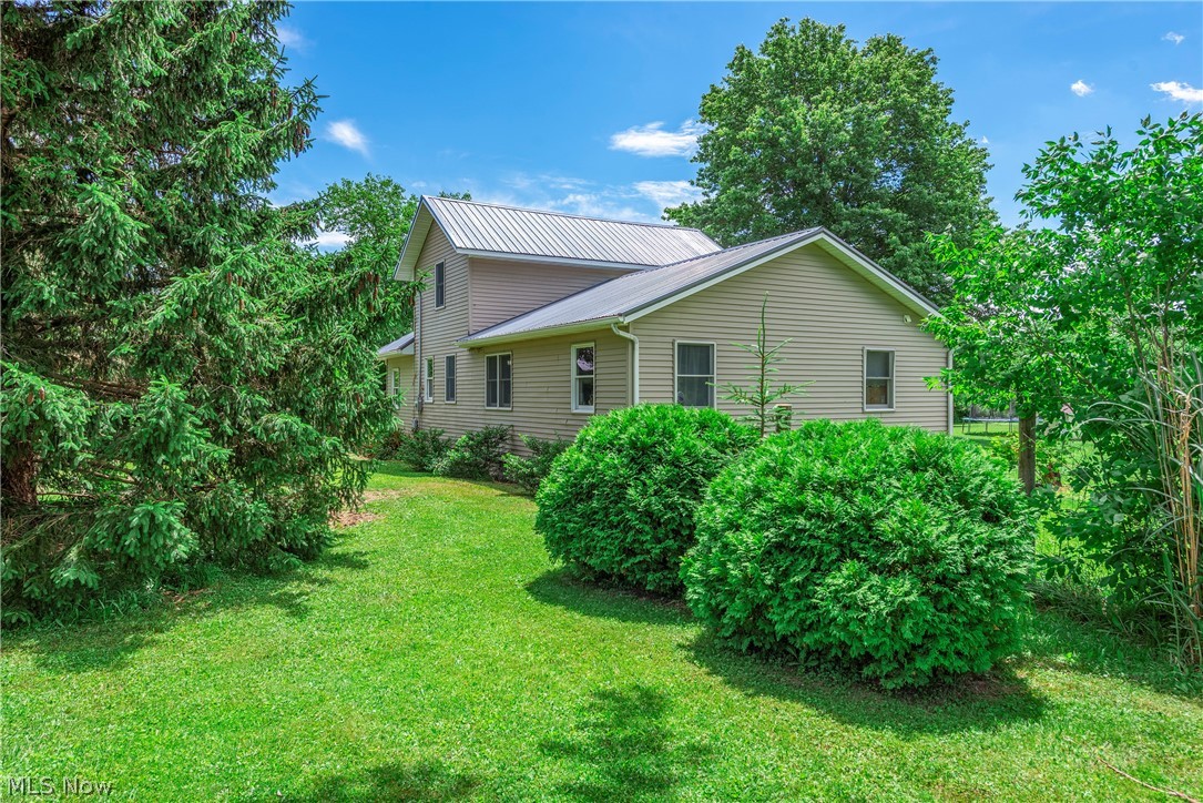 50695 State Route 18 Wellington OH 44090