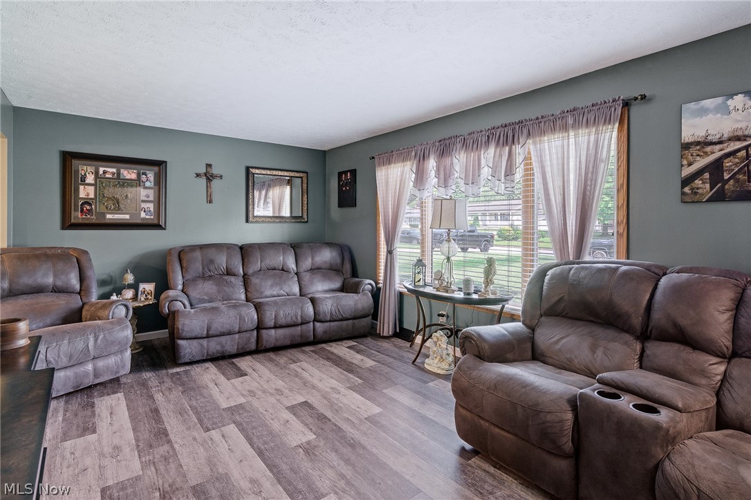 2760 Vollmer Drive Youngstown OH 44511