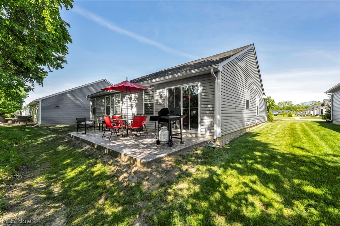 141 W Spring Drive Elyria OH 44035