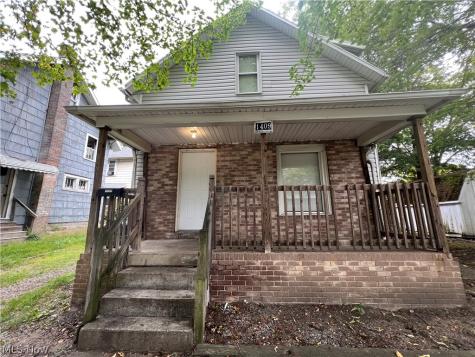 1409 Curtis Street Akron OH 44301