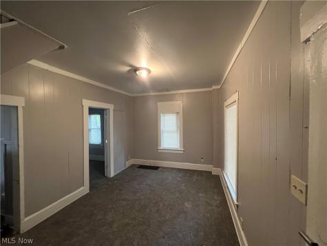 1409 Curtis Street Akron OH 44301