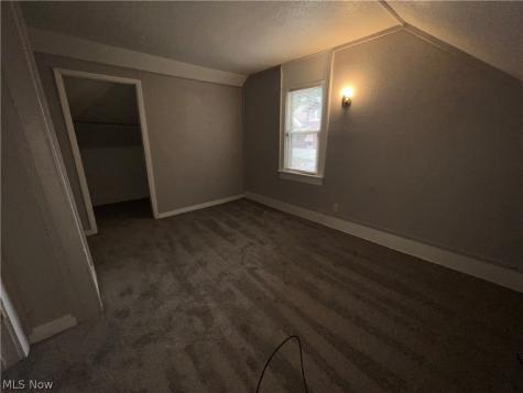 1409 Curtis Street Akron OH 44301