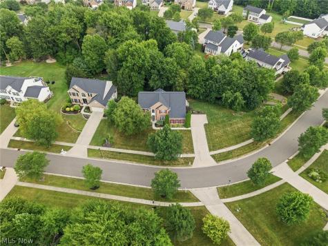 9359 Ashcroft Lane Twinsburg OH 44087