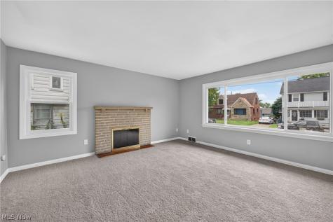 309 E Baird Avenue Barberton OH 44203