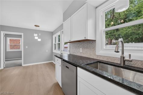 309 E Baird Avenue Barberton OH 44203
