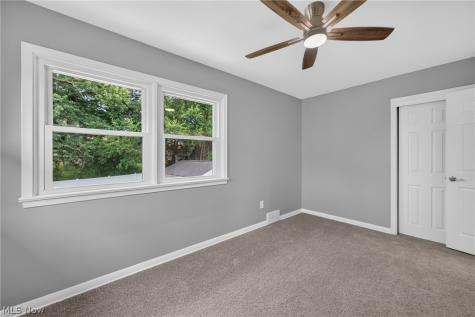 309 E Baird Avenue Barberton OH 44203