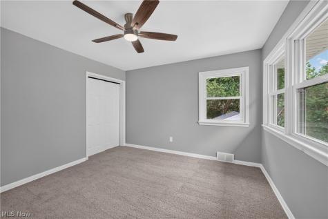309 E Baird Avenue Barberton OH 44203