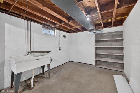 309 E Baird Avenue Barberton OH 44203