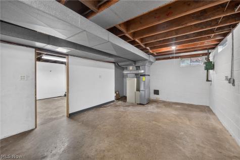 309 E Baird Avenue Barberton OH 44203