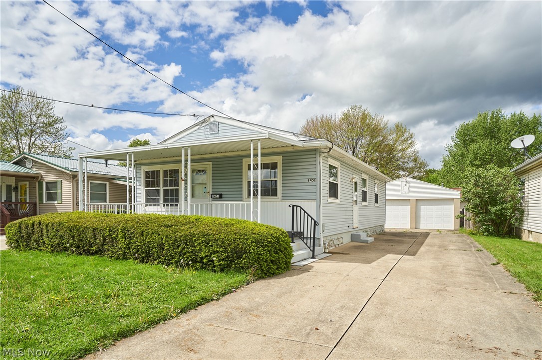 1451 Grand Boulevard Barberton OH 44203