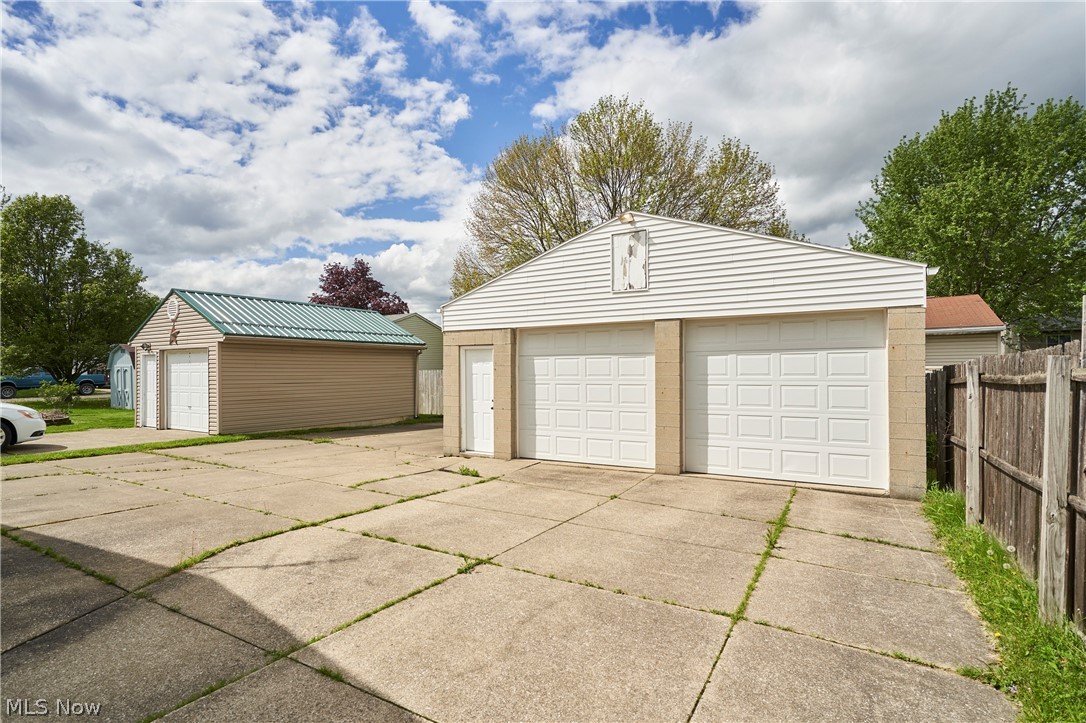 1451 Grand Boulevard Barberton OH 44203