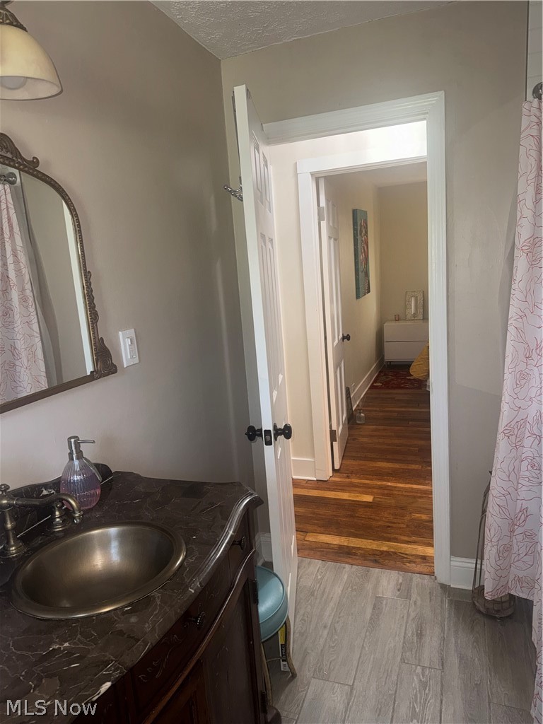 20274 Emery Road North Randall OH 44128