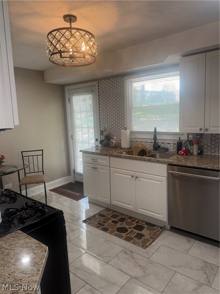 20274 Emery Road North Randall OH 44128
