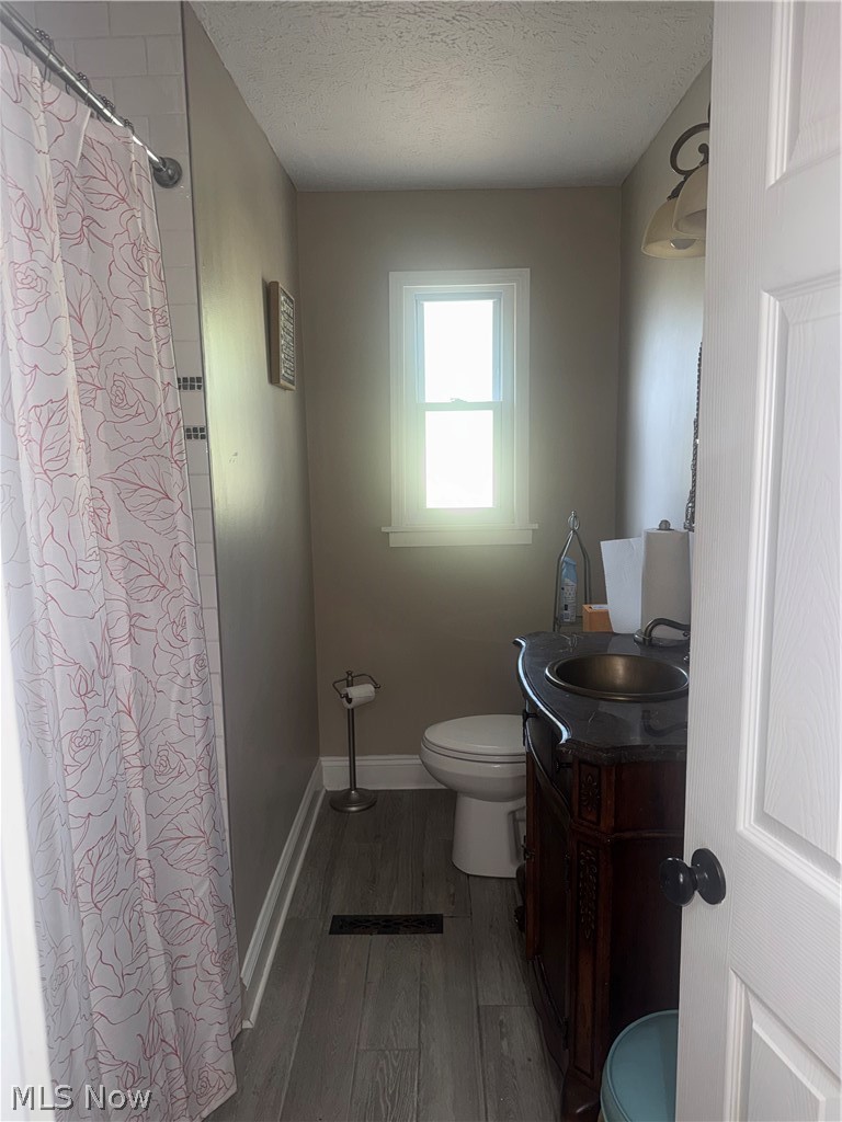 20274 Emery Road North Randall OH 44128