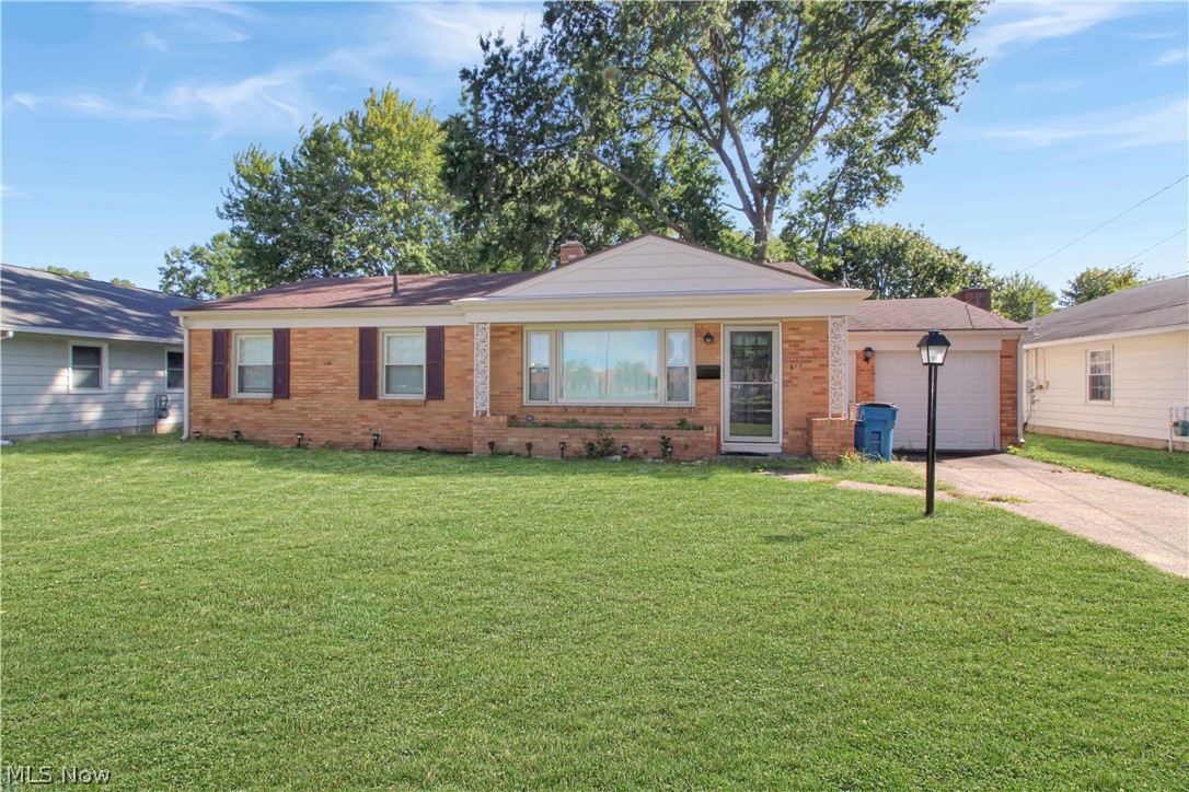 611 Alice Street Port Clinton OH 43452