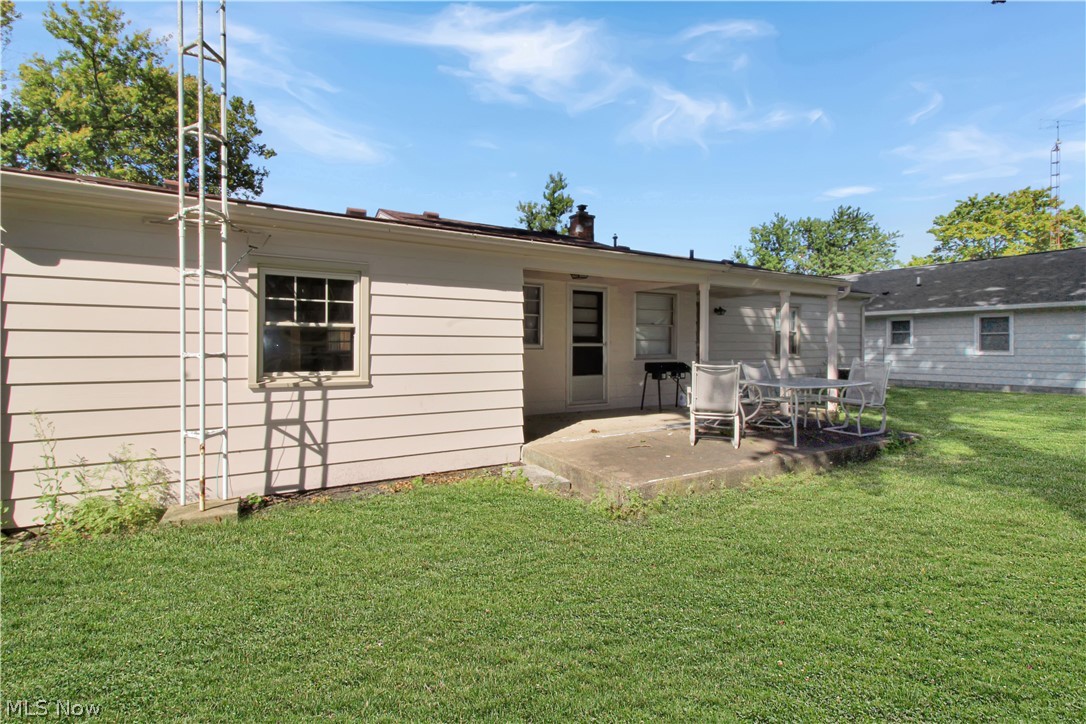 611 Alice Street Port Clinton OH 43452