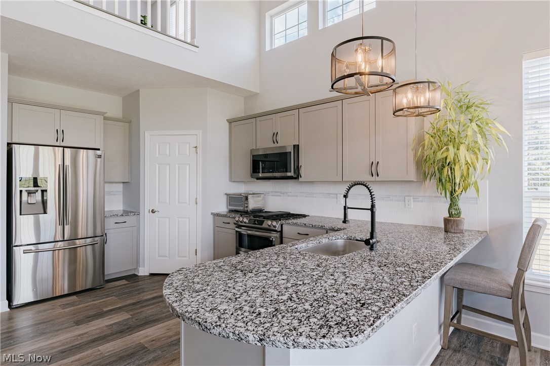 6255 N Pointe Drive Pepper Pike OH 44124