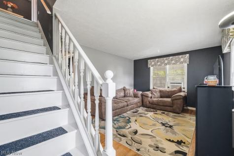 687 Elyria Avenue Amherst OH 44001