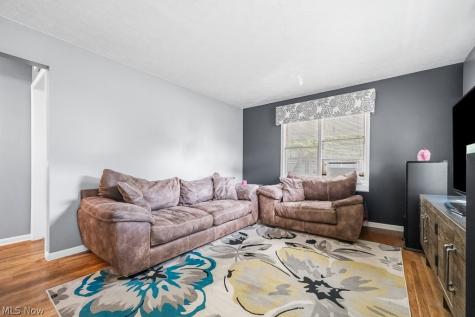 687 Elyria Avenue Amherst OH 44001
