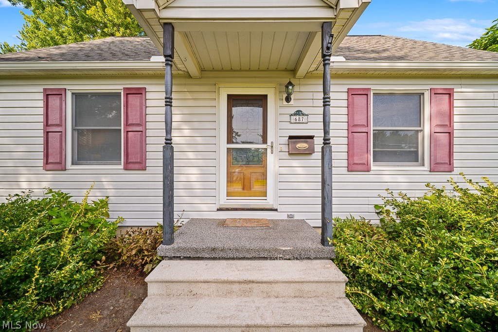 687 Elyria Avenue Amherst OH 44001