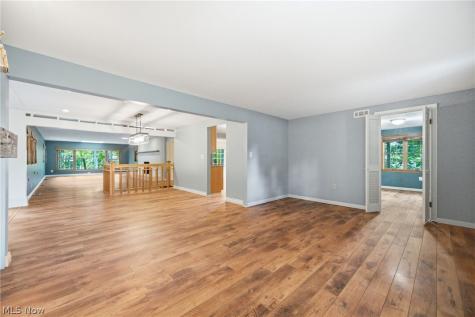 6963 Crestview Drive Brecksville OH 44141