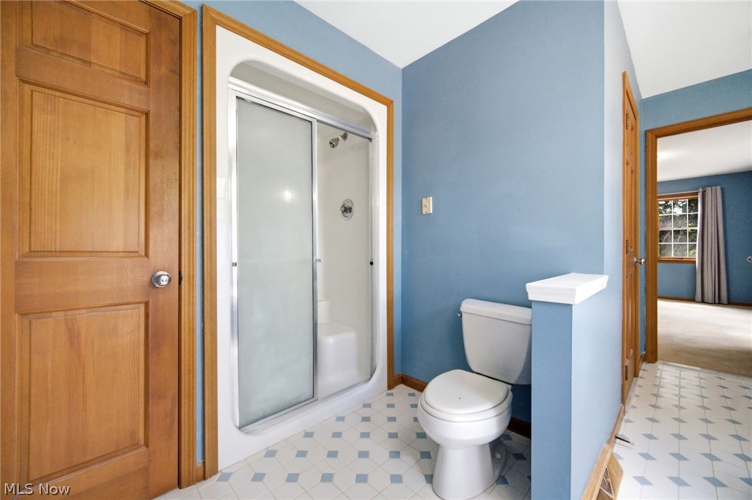 6963 Crestview Drive Brecksville OH 44141