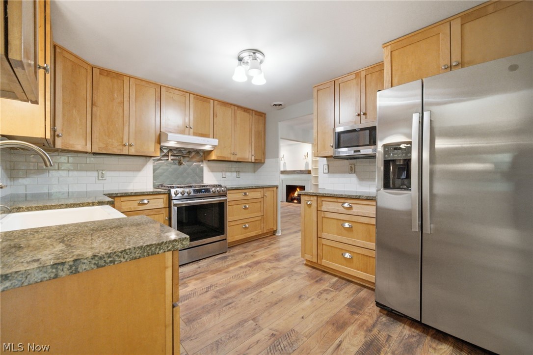 6963 Crestview Drive Brecksville OH 44141