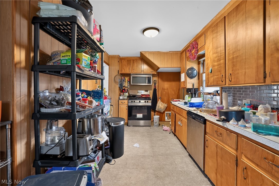 357 W 5th Street Salem OH 44460