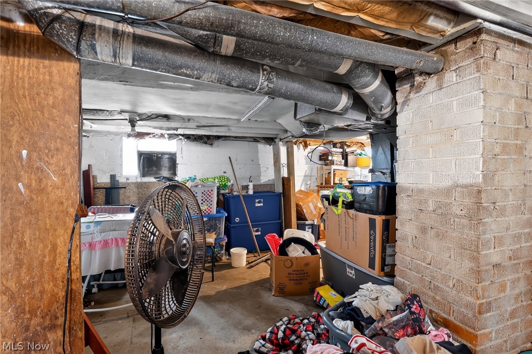 357 W 5th Street Salem OH 44460