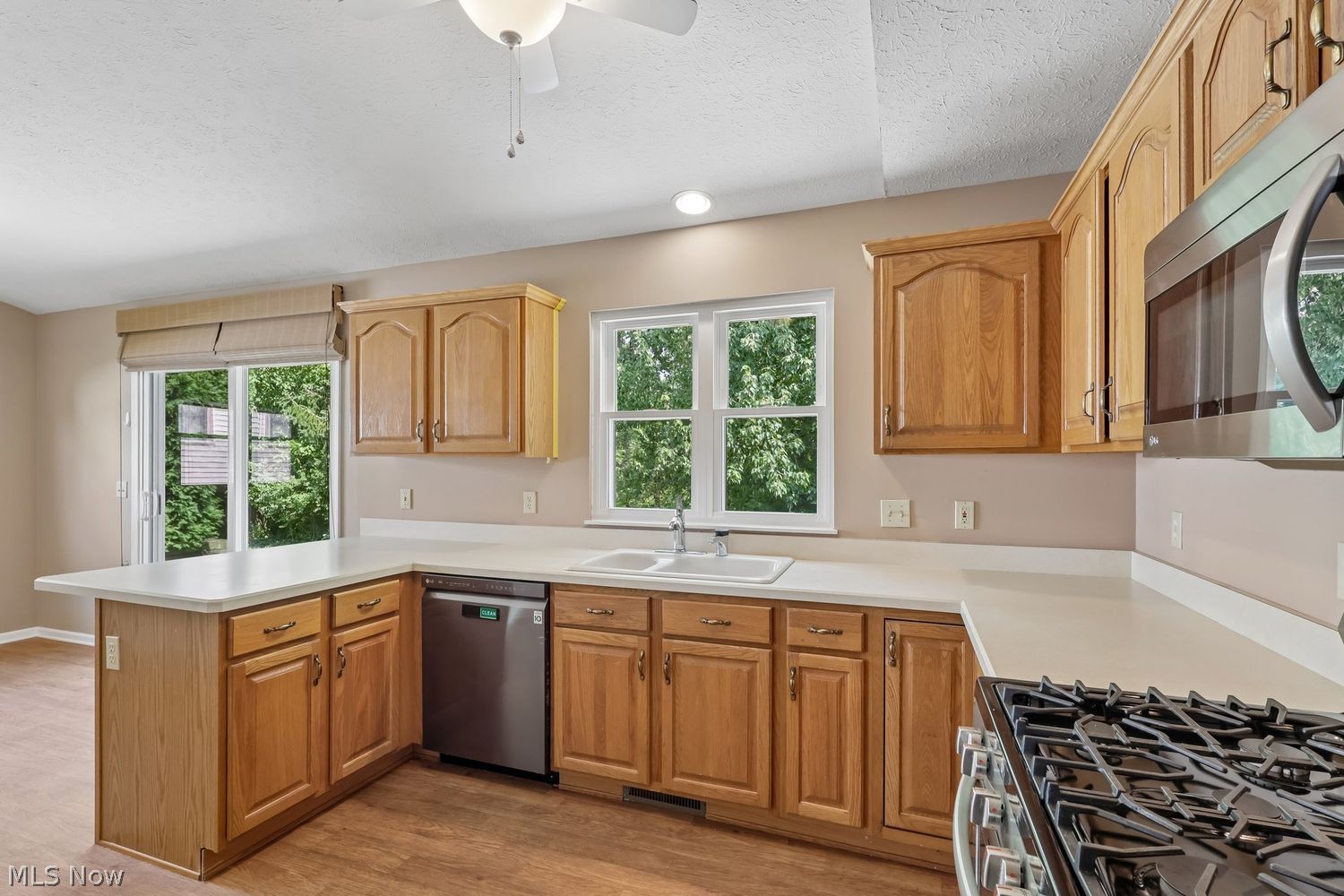 7537 Hillbrook Oval Brecksville OH 44141