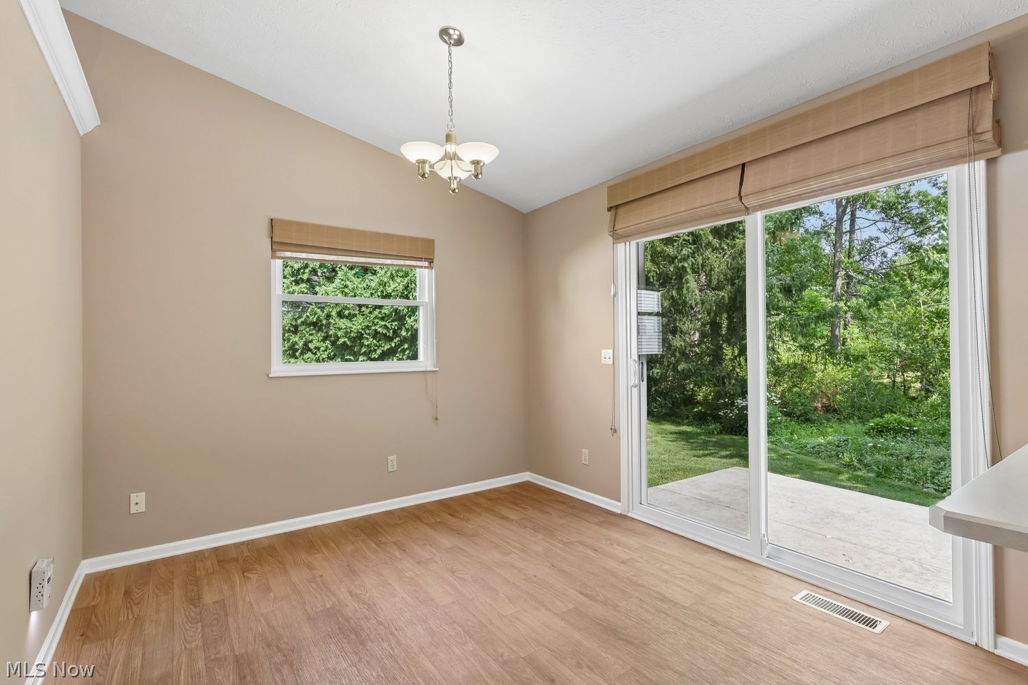 7537 Hillbrook Oval Brecksville OH 44141