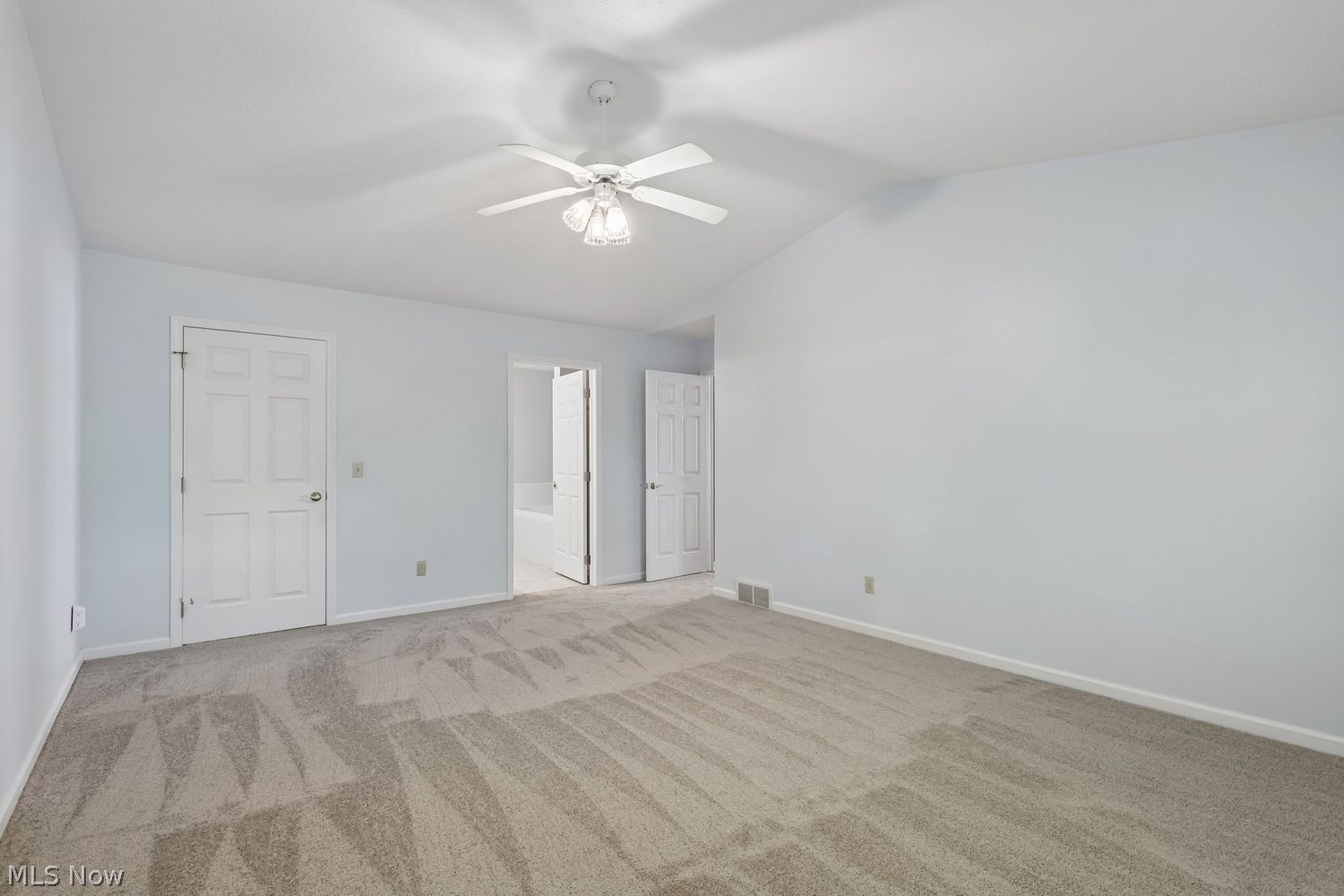 7537 Hillbrook Oval Brecksville OH 44141