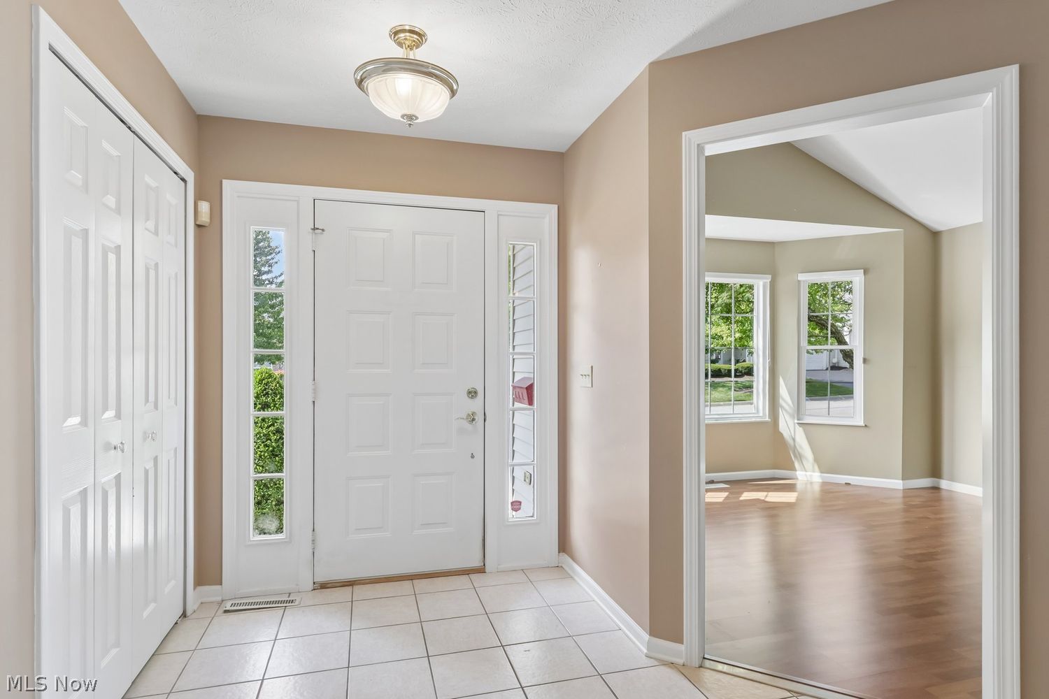 7537 Hillbrook Oval Brecksville OH 44141