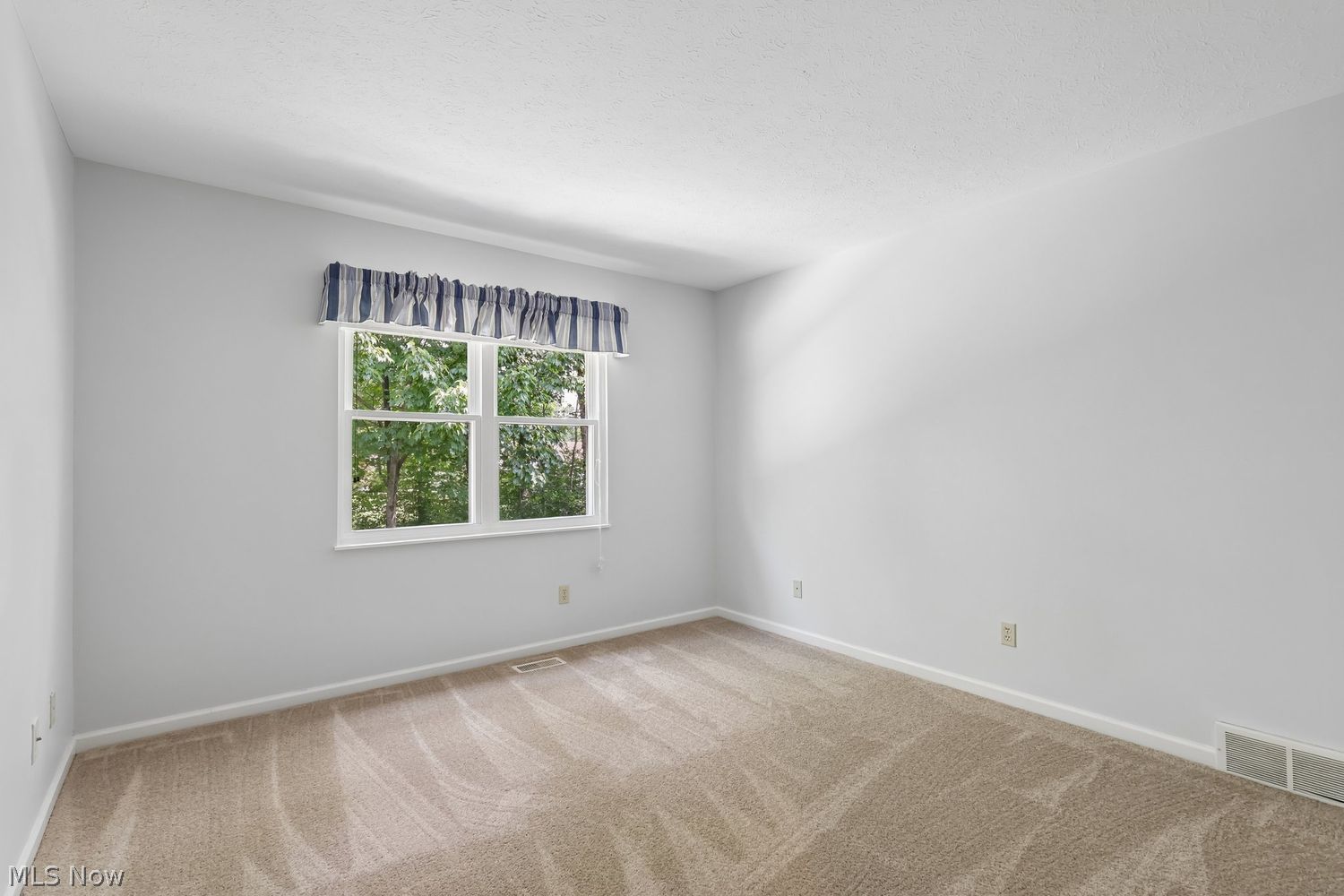 7537 Hillbrook Oval Brecksville OH 44141