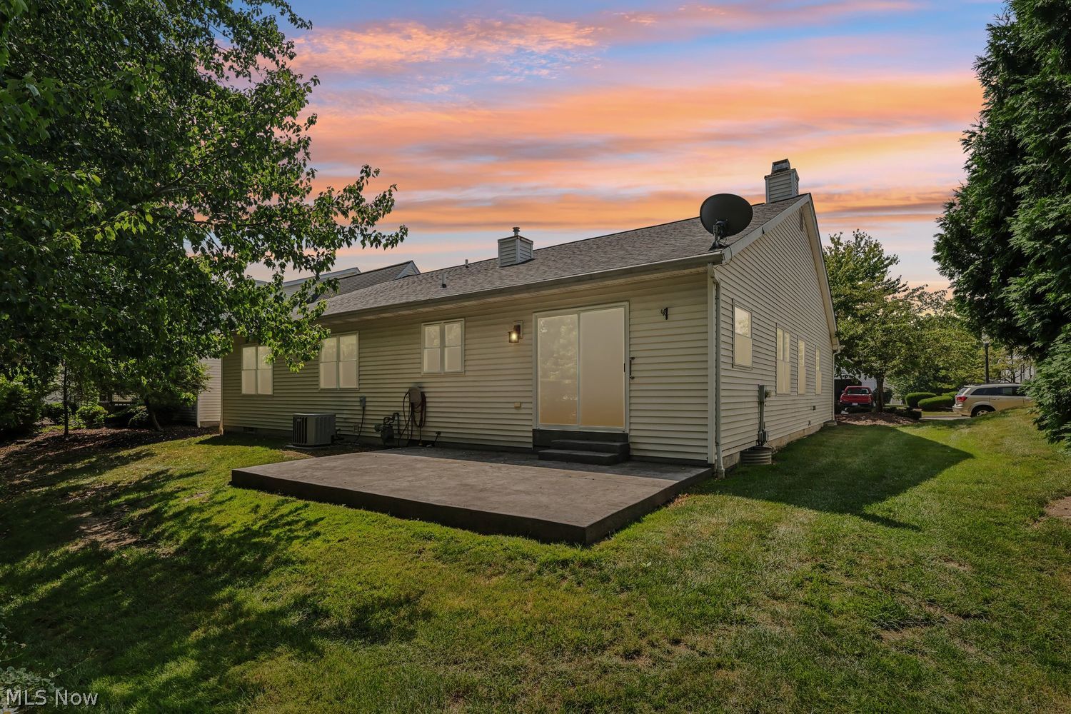 7537 Hillbrook Oval Brecksville OH 44141