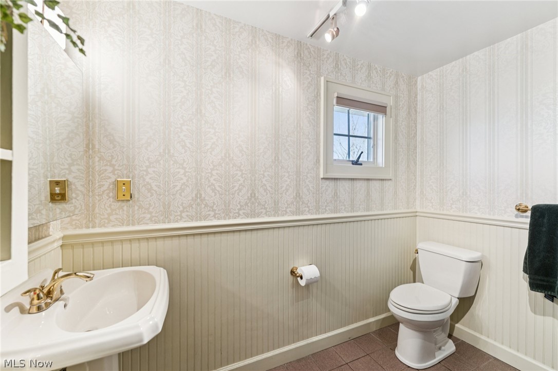 3566 Avalon Road Shaker Heights OH 44120