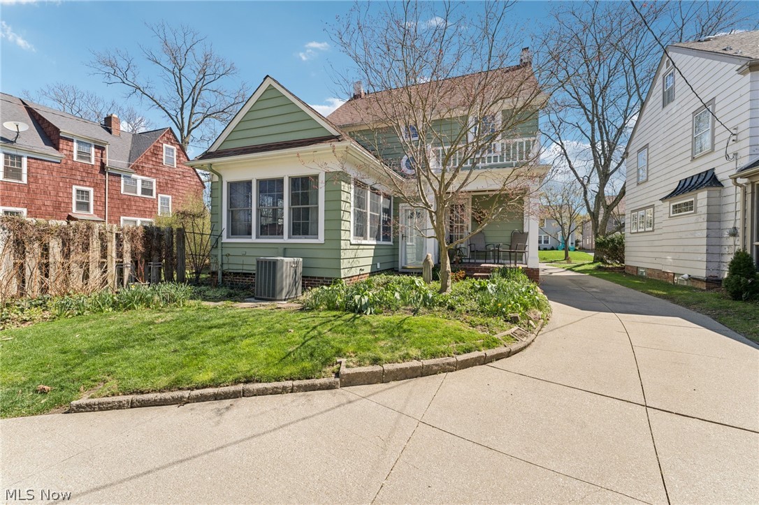 3566 Avalon Road Shaker Heights OH 44120